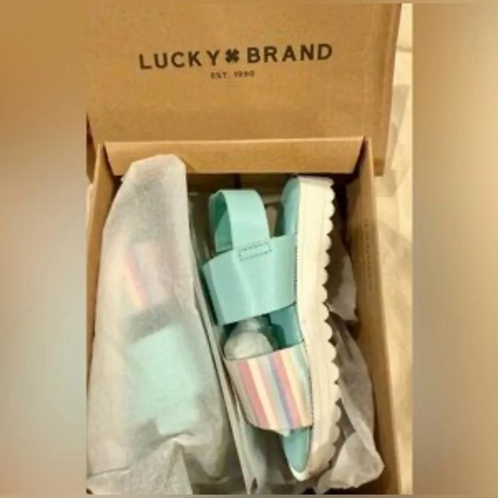 NWT Lucky Brand Rainbow Mint Strap Kids Pastel Sandals 7